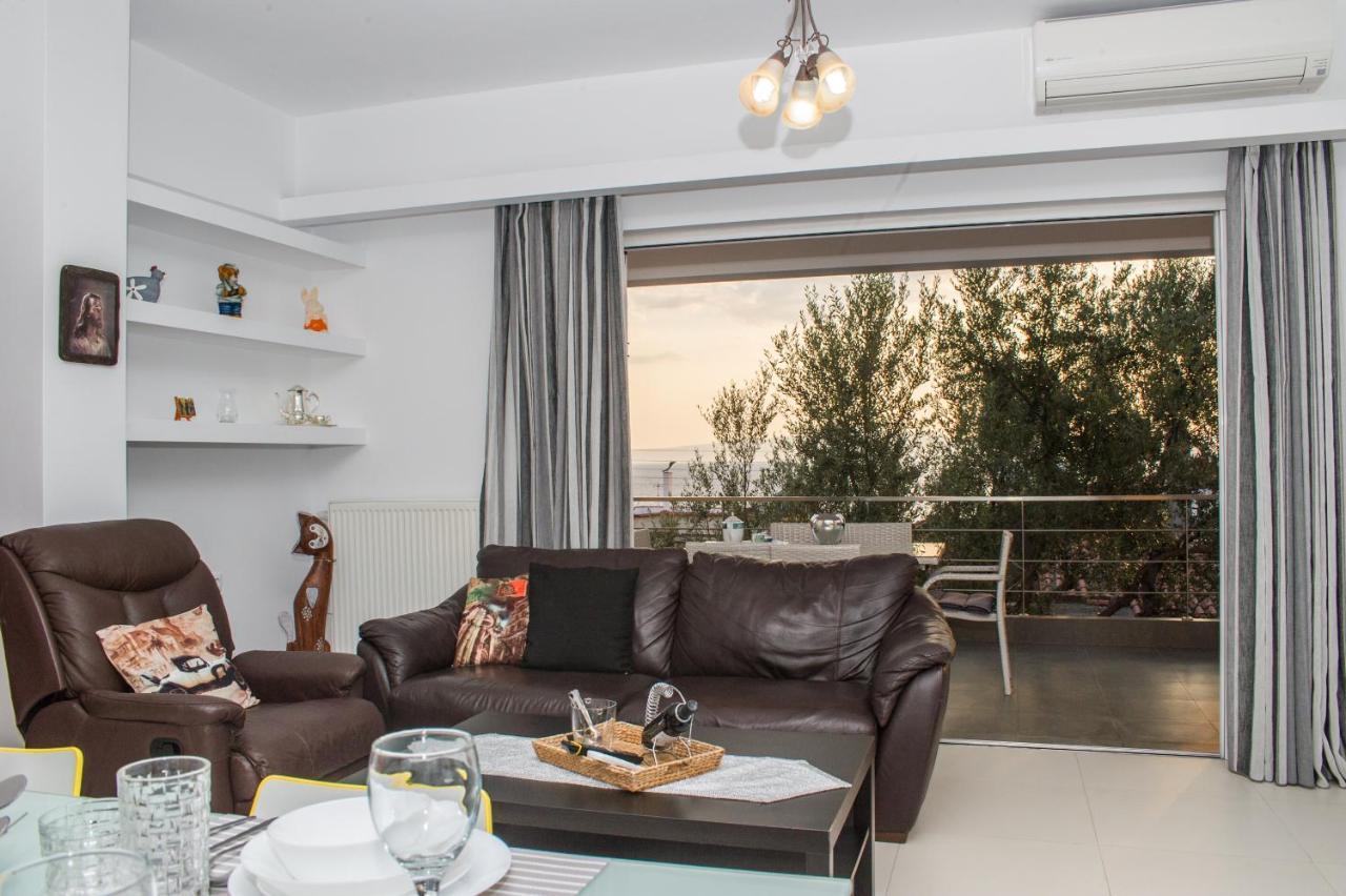Nina'S Villa, Cosy Seaview Retreat Верга Каламата Екстериор снимка