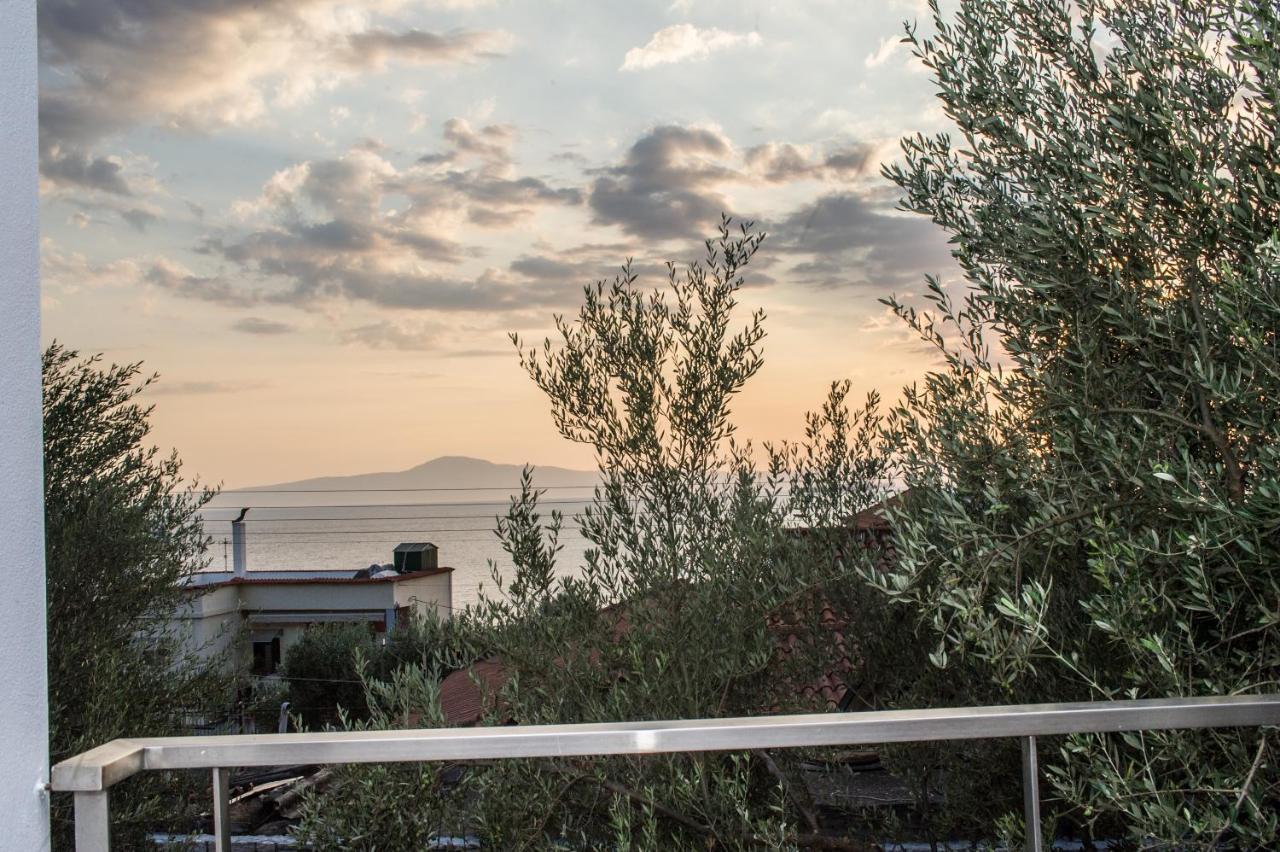 Nina'S Villa, Cosy Seaview Retreat Верга Каламата Екстериор снимка