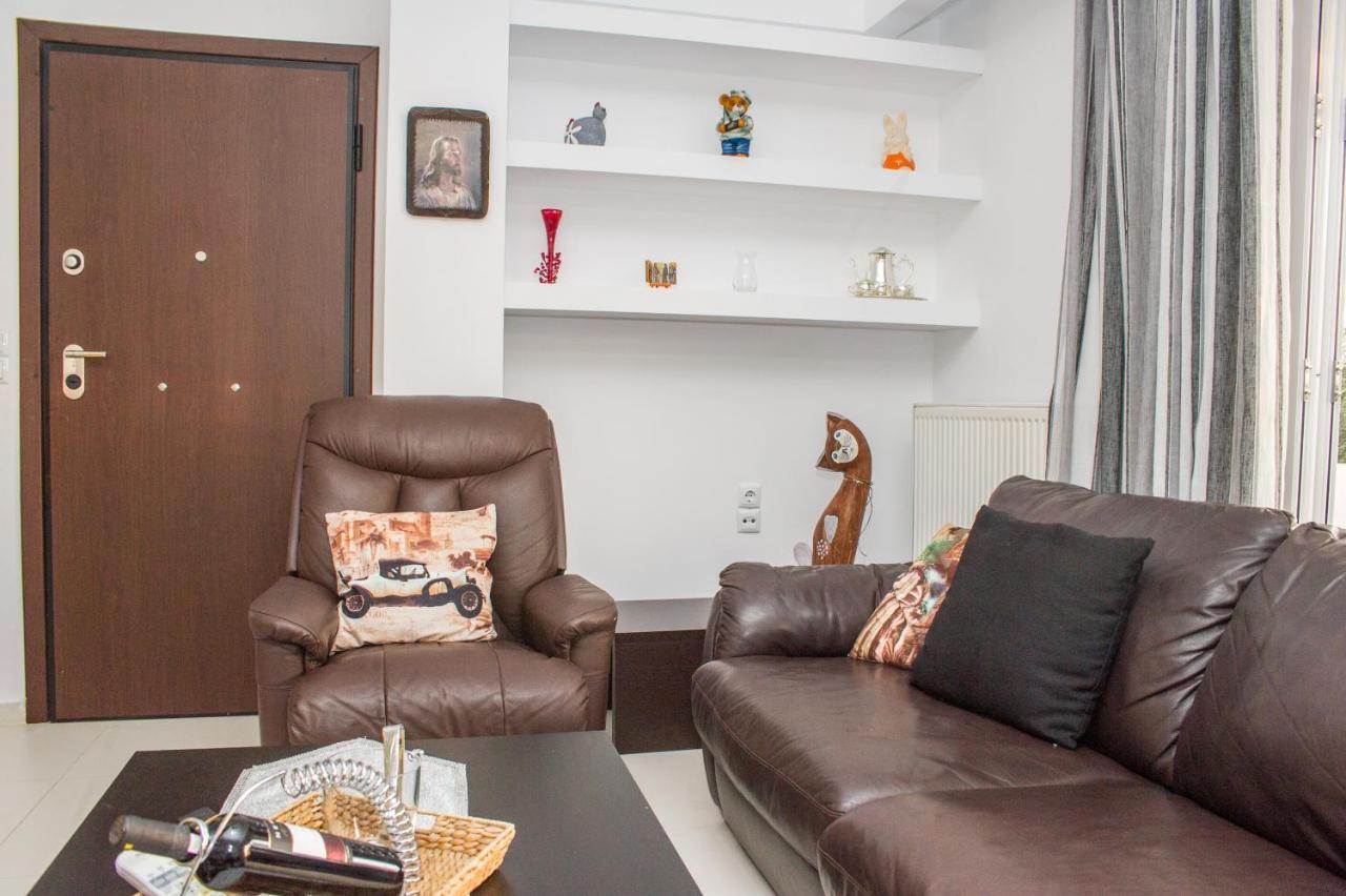 Nina'S Villa, Cosy Seaview Retreat Верга Каламата Екстериор снимка